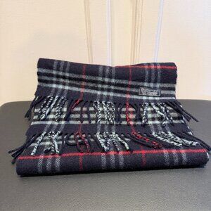 BURBERRYS of London Scarf Vintage Navy Blue Check 100% Lambswool Made in England